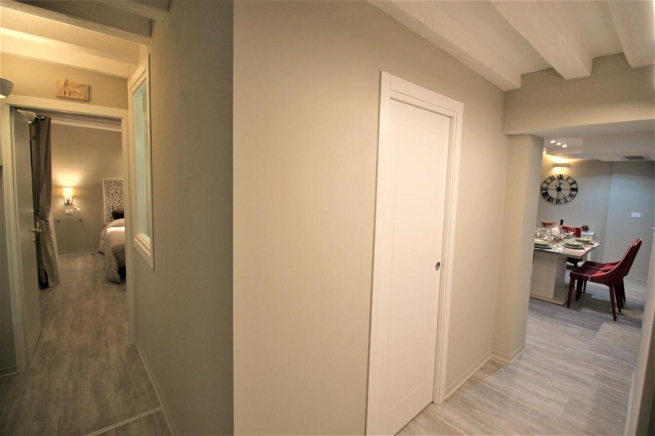San Marco Fenice 3Bdr 2Bth Apartment Venedig Exterior foto